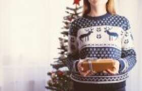 News Ugly Christmas Sweater Season for College Students