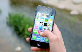News 15 Free Apps Every College Student Should Have on Their Phone for College Students