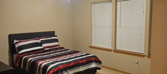 PLU Housing One Bedroom for Rent for Pacific Lutheran University Students in Tacoma, WA