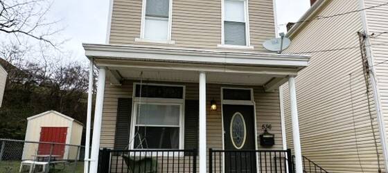 NKU Housing *Furnished OR Unfurnished - 3 Bed/2.5 Bath Single Family* for Northern Kentucky University Students in Highland Heights, KY