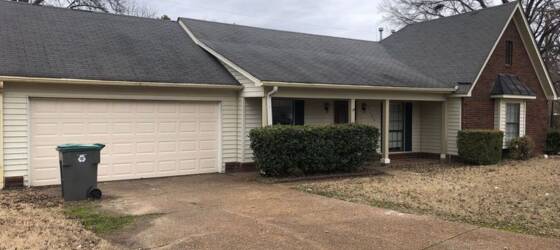 CBU Housing Fabulous 3 Bed 2 Bath Home! for Christian Brothers University Students in Memphis, TN