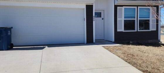 Carthage R9 School District-Carthage Technical Center Housing 3 Bedroom Home In Oronogo, Missouri! for Carthage R9 School District-Carthage Technical Center Students in Carthage, MO