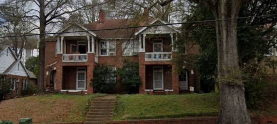 Alabama State Housing Madison Ave. 1517-1525 for Alabama State University Students in Montgomery, AL
