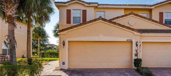 Fort Myers Housing Beautiful, Spacious Townhome in San Simeon Gated Community! for Fort Myers Students in Fort Myers, FL