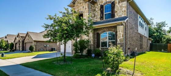 UNT Housing Large 4 Bed- 3 Bath- 2 Story Home in Highly Desired Forest Meadow- Denton 76210 for University of North Texas Students in Denton, TX