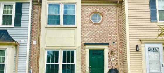 Aesthetics Institute of Cosmetology Housing Lovely 3 BR/3.5 BA Townhome in Gaithersburg! for Aesthetics Institute of Cosmetology Students in Gaithersburg, MD