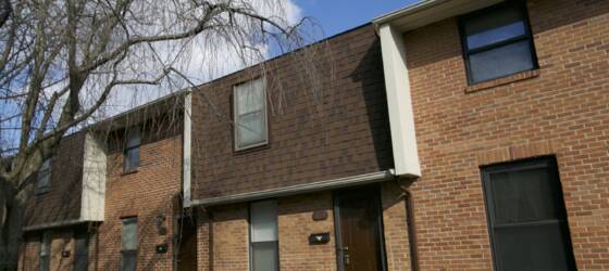 OWU Housing 2BD 1.5BA Bethelreed Condo for Ohio Wesleyan University Students in Delaware, OH