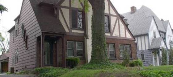 Case Western Housing - Private Suite,  1 Bedroom 1 Bathroom Studio 3rd floor,  In Shaker Heights With Great Amenities for Case Western Reserve University Students in Cleveland, OH