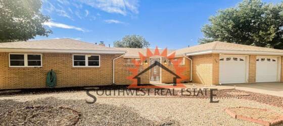 Eastern Housing 3 bedrooms 3 bathrooms home for Eastern New Mexico University Students in Portales, NM