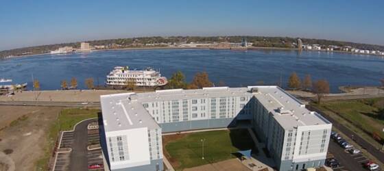 Augustana Housing Luxury 1br with River Views & Restaurants for Augustana College Students in Rock Island, IL