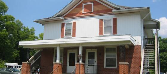 MSU Housing 942 S. Jefferson - ALL UTILITIES PAID!!! for Missouri State University Students in Springfield, MO