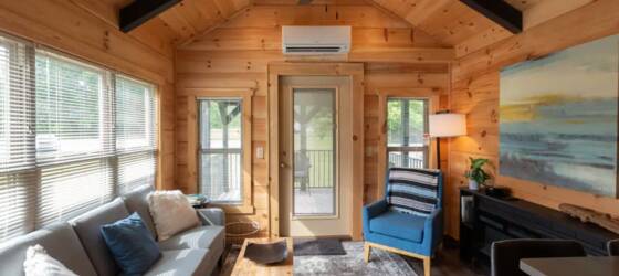 Furman Housing Stylish New Tiny House Rural Campobello - Weekly or Monthly Rent for Furman University Students in Greenville, SC
