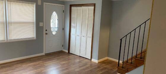The Colorlab Academy of Hair Housing 3 Beds 1 Bath Townhouse in Parkville-Pet Friendly! for The Colorlab Academy of Hair Students in Bel Air, MD