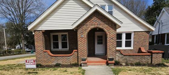 Lane Housing Live in Historic LANA District-Totally Remodeled 3/2 Duplex for Lane College Students in Jackson, TN