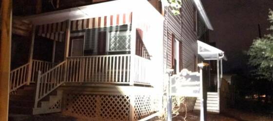 Allegheny Housing 3BR Downtown Franklin for Allegheny College Students in Meadville, PA