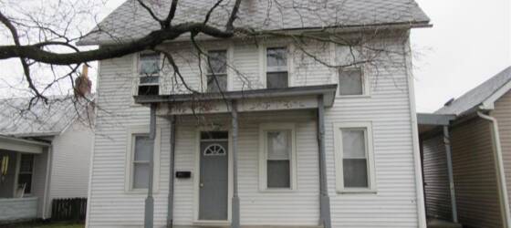 Chillicothe Housing 147 Scioto Ave . 3 bed 1 bath for Chillicothe Students in Chillicothe, OH