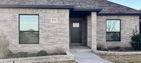 Midland College Housing NEW BUILD- 2 Bed + Study + 2.5 Bath Townhouse in Midland, TX - Available 03/15 - $2950 for Midland College Students in Midland, TX