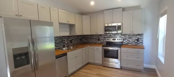 Cal State San Marcos Housing Brand New, Detached, Private 2 BR/2 BA Home - Utilities Included - Carlsbad, CA for CSU San Marcos Students in San Marcos, CA