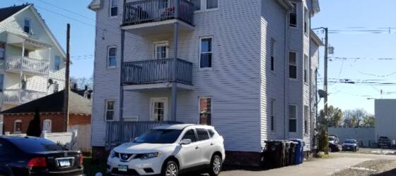 Saint Joseph Housing Convenient Centrally Located Property for Saint Joseph College Students in West Hartford, CT
